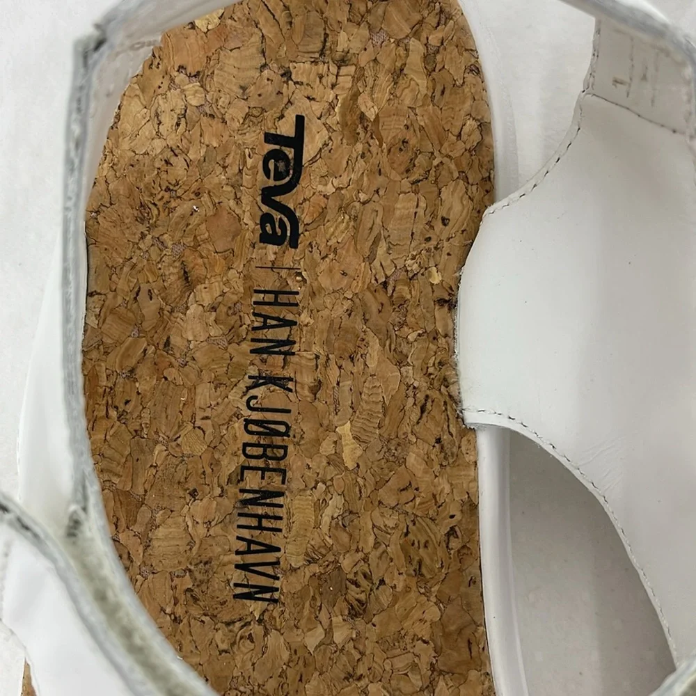 TEVA HAN K JOBENHABN Women's White Sandals SIZE 11